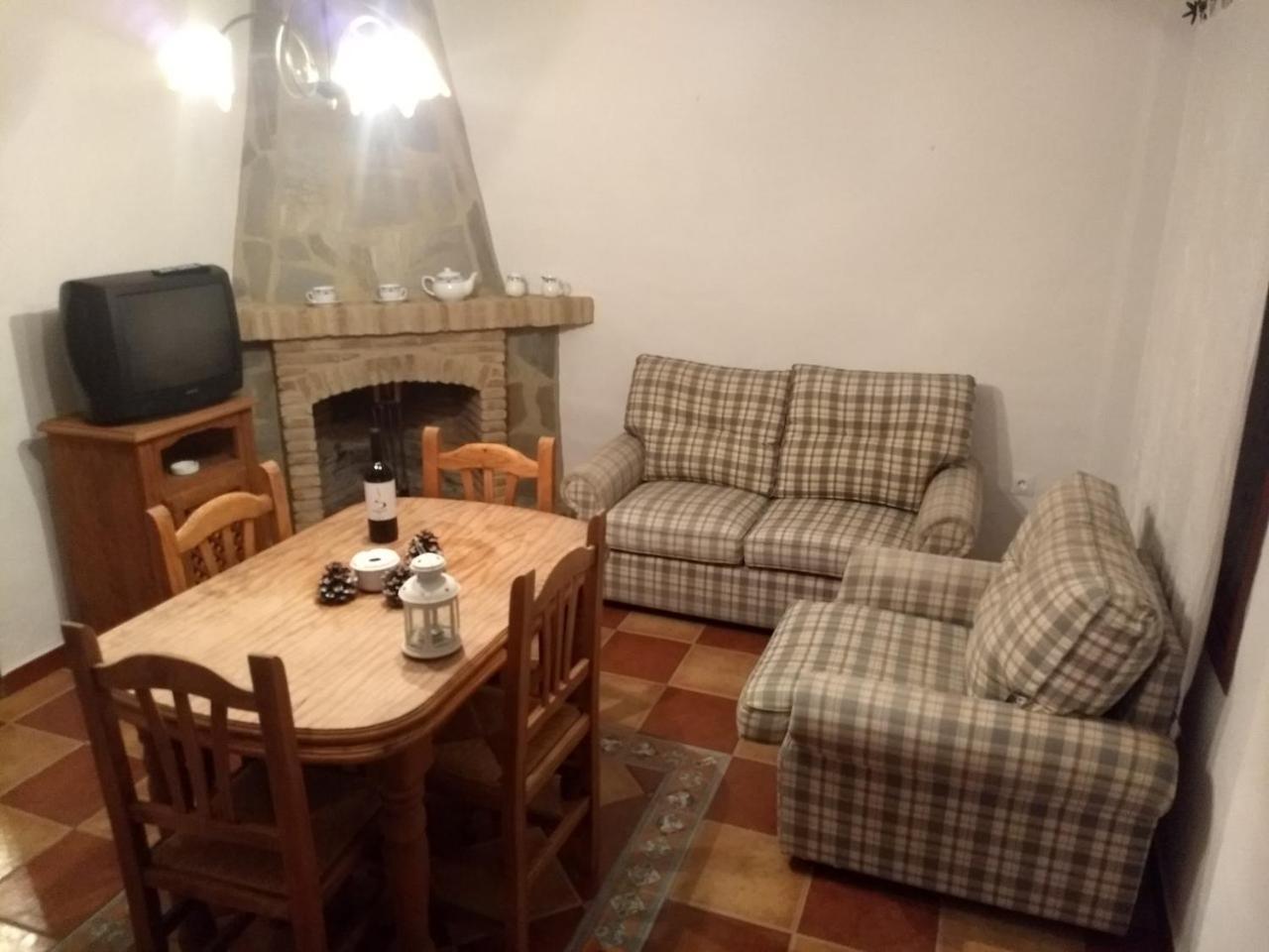 Apartamentos Rurales Mirador De Jubrique ภายนอก รูปภาพ